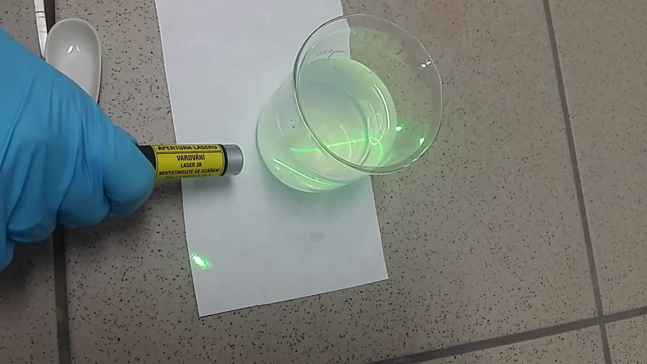 Síra :: Chemické experimenty pro učitele